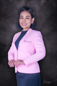 นางธัญทิพย์ ธีระธนิตโรจน์